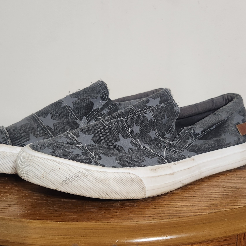 Blowfish Charcoal Star Slip-On Sneakers